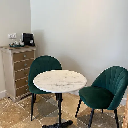 Acomodação com café da manhã  La Felicite 3*